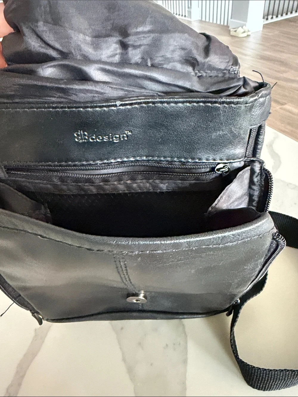 Vintage DB Design Crossbody Bag Black Leather Purse for Men or Women. Travel